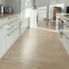 allure-50212-straight-plank-vinyl-flooring-interior (1) ตัวอย่างการใช้งานพื้นไวนิล ALLURE 50212 ลายตรง แผ่นยาว 1.21 เมตร ในพื้นที่ตกแต่งภายในบ้าน