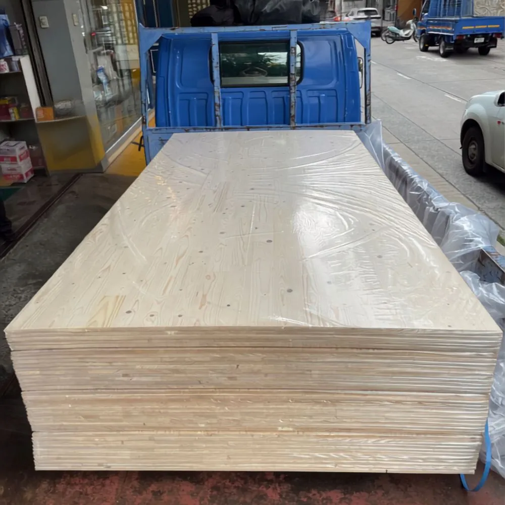 pine-wood-panels-vivatchai-kamai-product ไม้สนประสาน วิวัฒน์ชัยค้าไม้