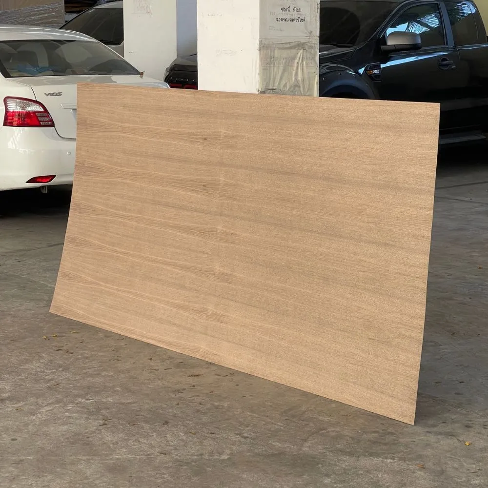 walnut-veneer-plywood-wood-grain-detail : ภาพรายละเอียดสินค้าจริงไม้อัดวอลนัท