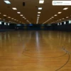 พื้นไม้สนามกีฬาเคลือบด้วย Bull Urethane K-5000 ให้ความเงางามและทนต่อแรงกระแทก
