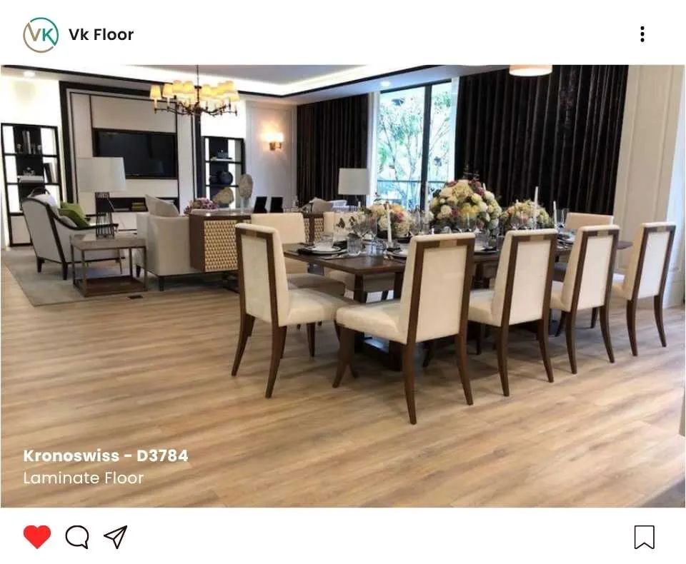 พื้นลามิเนต Kronoswiss ห้องครัวและโซนนั่งกินข้าว กันชื้น ดูแลง่าย สวยทันสมัย