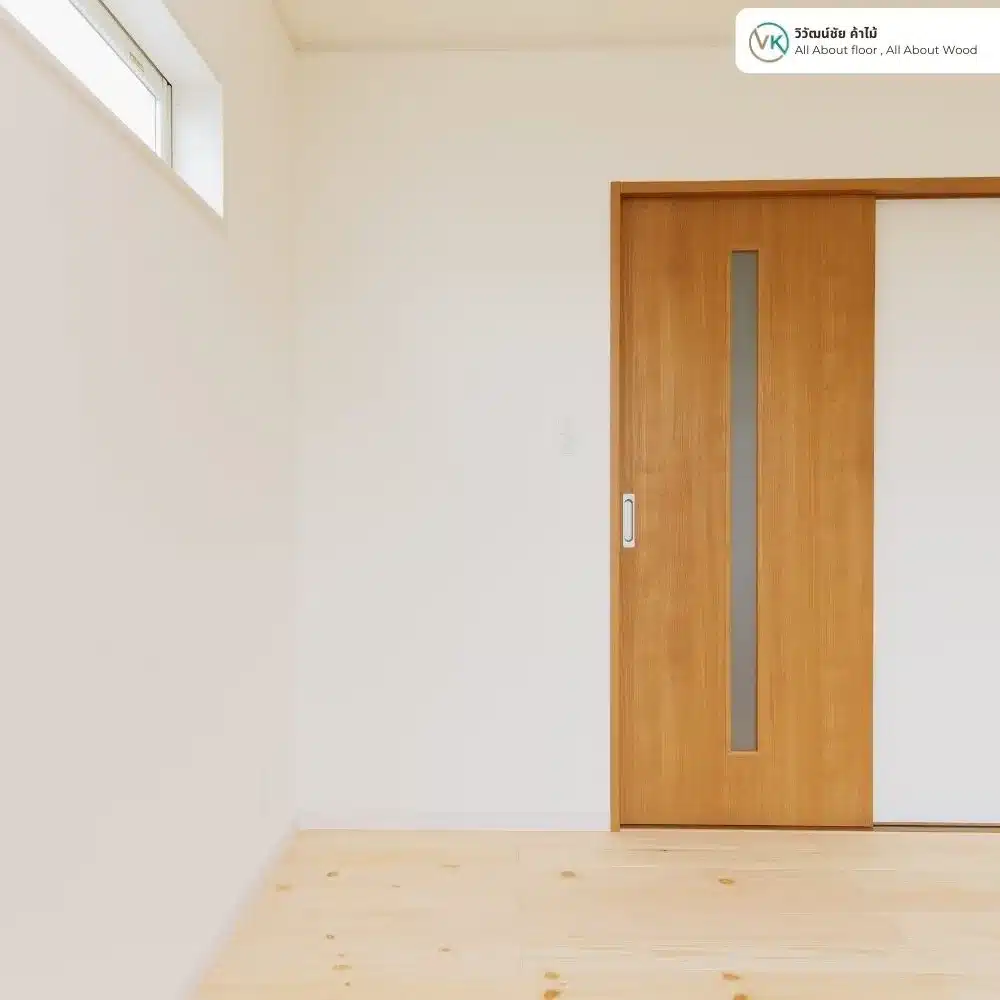 Minimal Wooden Sliding Door_result ประตูบานเลื่อนไม้สไตล์มินิมอลในห้องโทนสว่าง