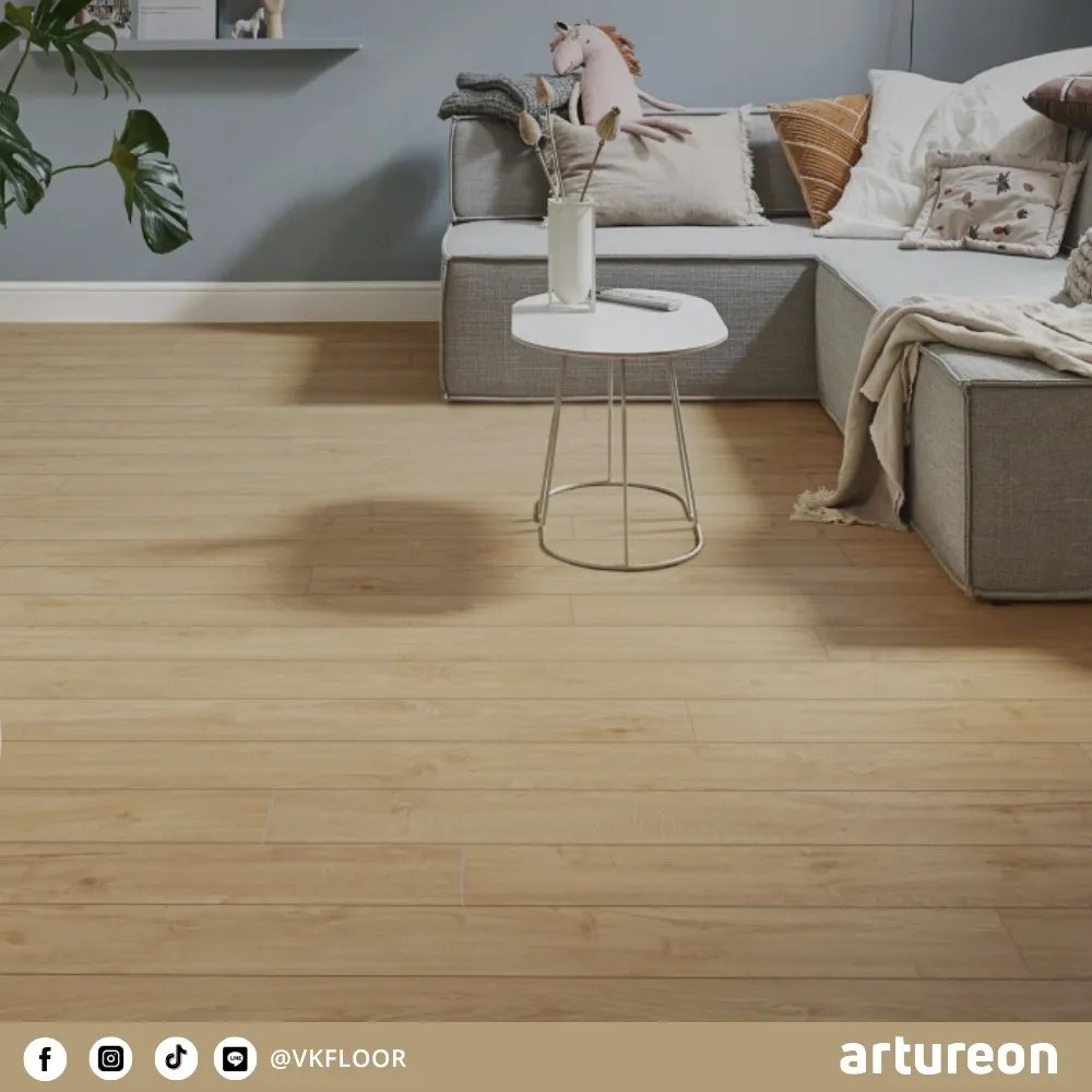 grande-d40451-living-room-flooring-artureon ตัวอย่างการใช้งานพื้น GRANDE D40451 ในโถงทางเดินภายในบ้านจาก Artureon
