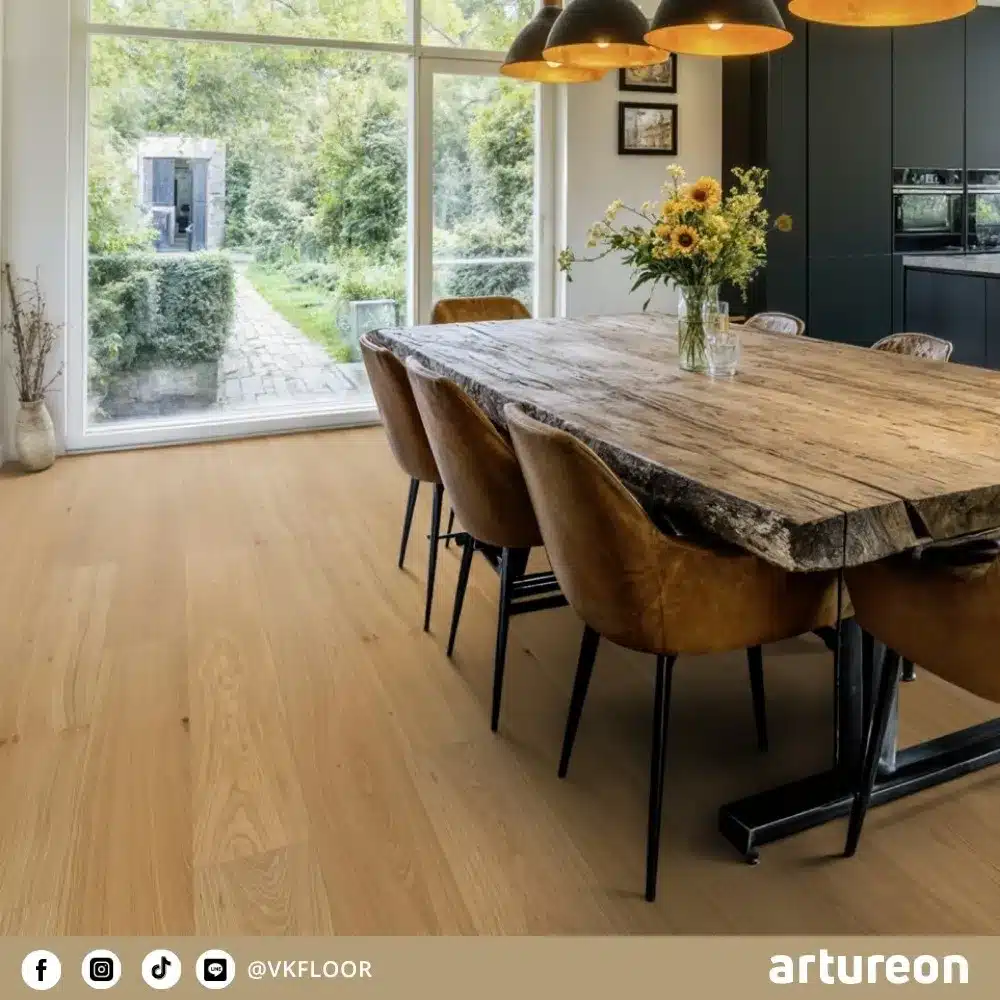 scelta-w50361-hallway-flooring-artureon ตัวอย่างการใช้งานพื้น SCELTA W50361 ในห้องนั่งเล่น โทนอบอุ่นจาก Artureon
